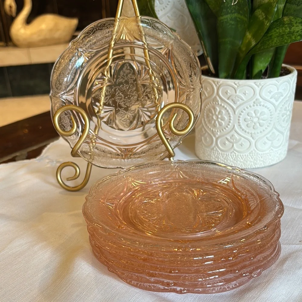 Pink Depression Royal Lace Small Plates (8) - Picture 1 of 11